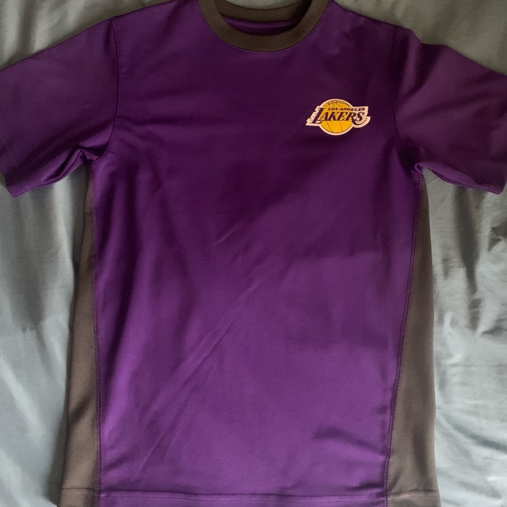 Lakers shirt